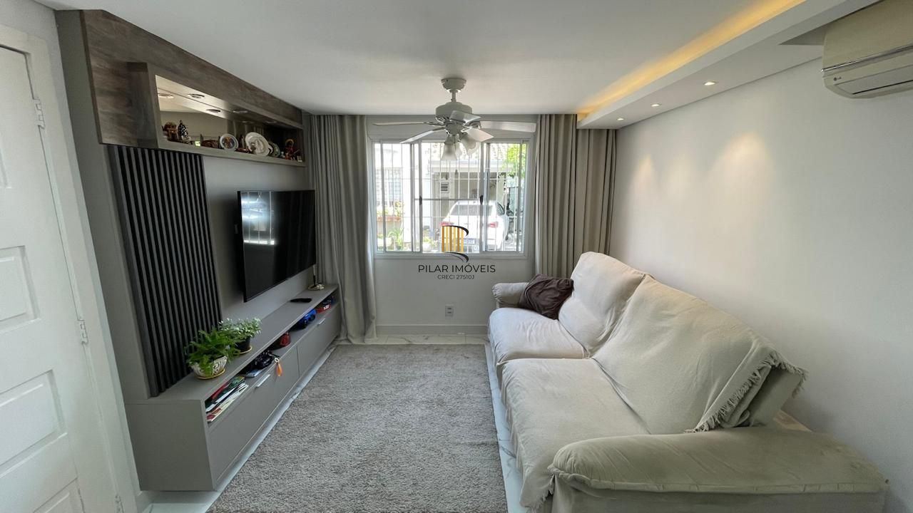 Casa com 3 dormitórios no bairro Humaitá - Pilar Imóveis