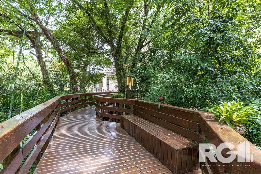 Apartamento 2 dormitórios no bairro Três Figueiras