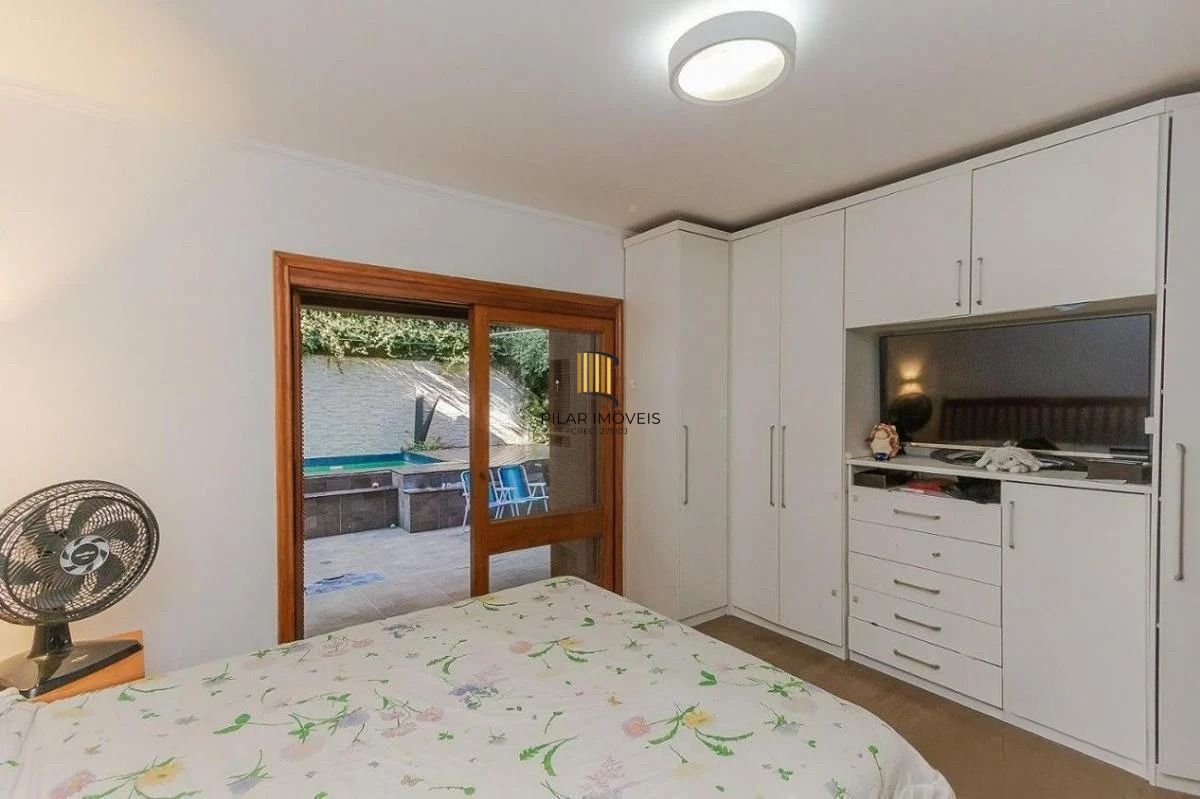 Oportunidade Única! Garden Semimobiliado com 3 Quartos e Varanda Gourmet e piscina. Bairro Petrópolis