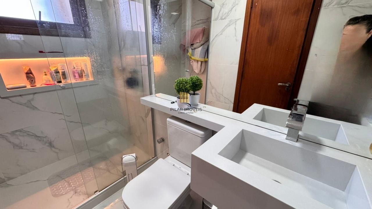 Casa Semimobiliada 3 dorm em Condomínio Fechado no Jardim Planalto