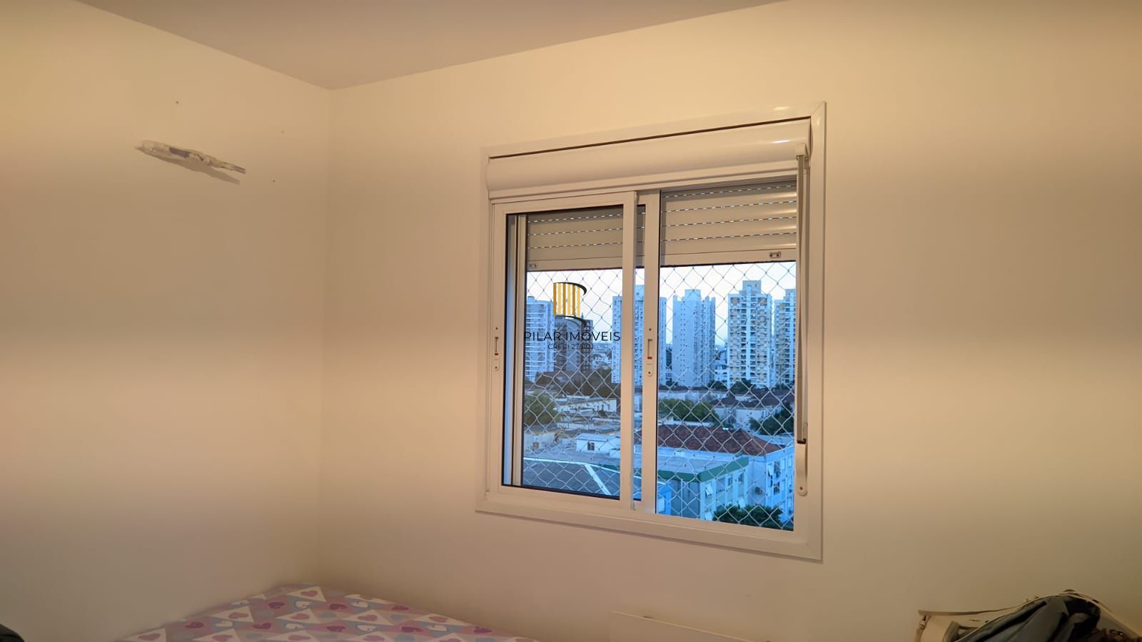 Apartamento à venda com 3 quartos, 70m², 1 suíte, 1 vaga Localizado Rua Antônio Joaquim Mesquita, no bairro Passo da Areia