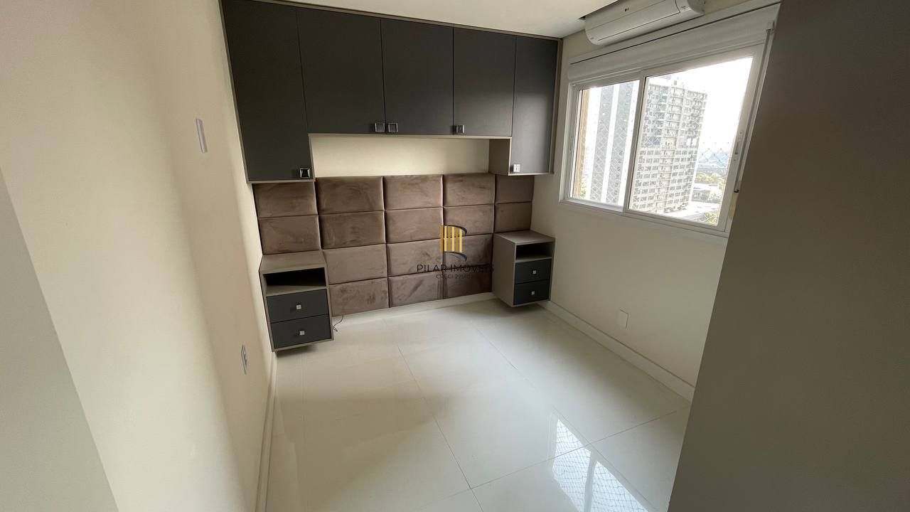 Apartamento 3 dormitórios no bairro Jardim Carvalho