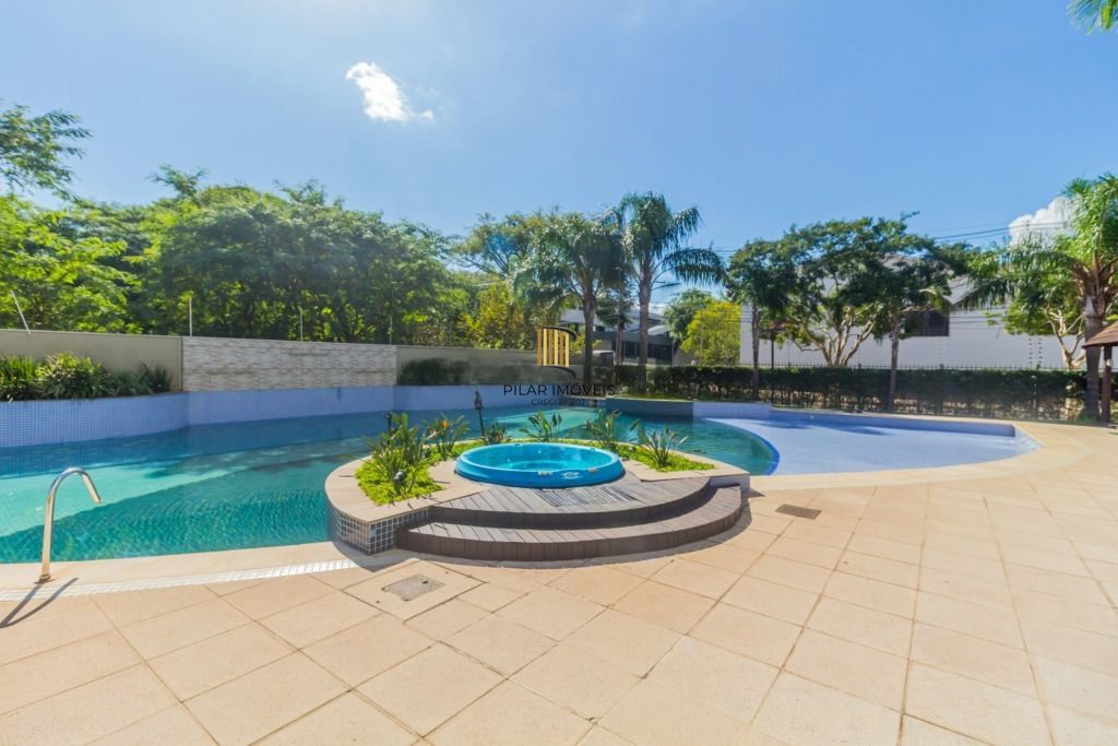 Apartamento com vista para o Guaíba e sacada ampla no Rossi Fiateci