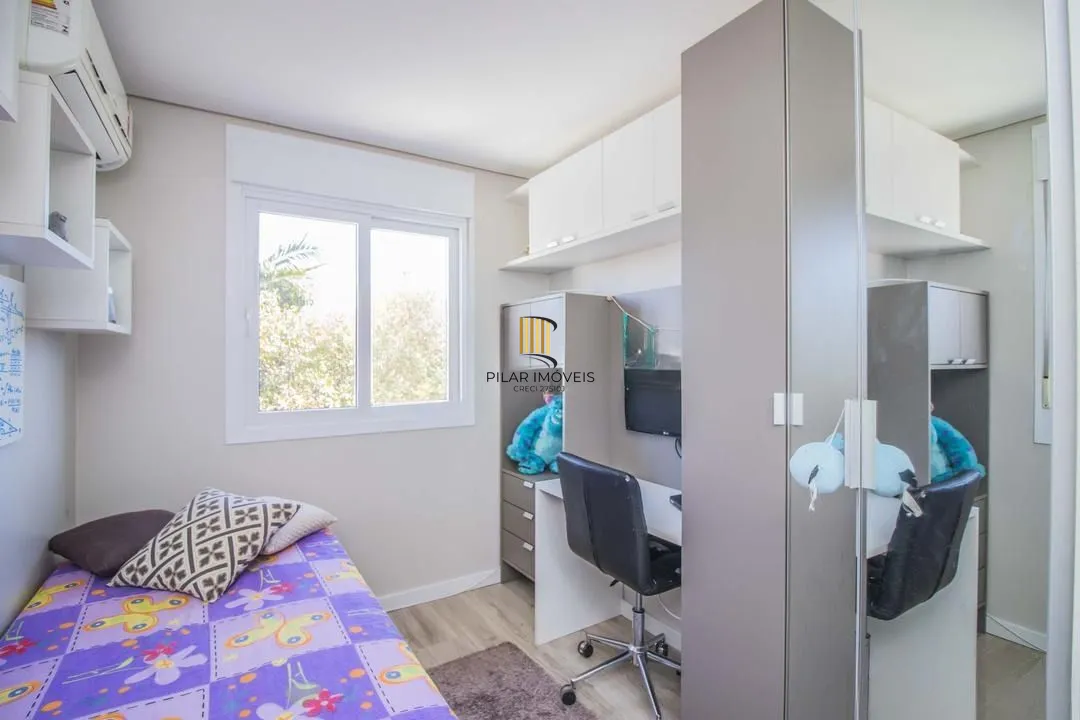 Casa de Condomínio 3 dormitórios no bairro Jardim São Pedro