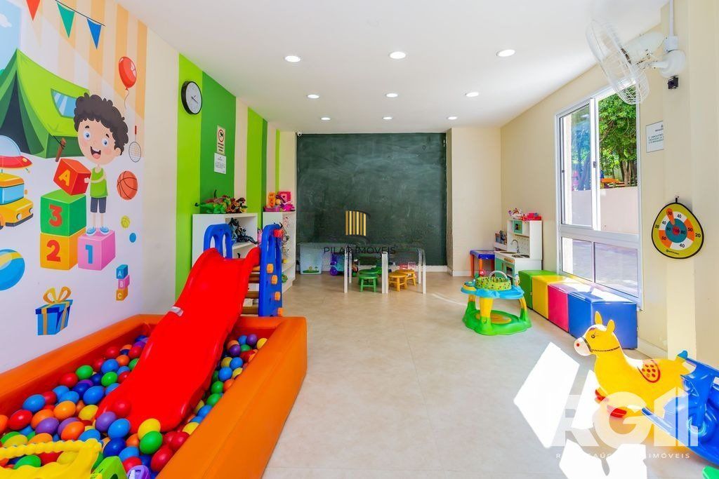 Apartamento 2 dormitórios no bairro Morro Santana
