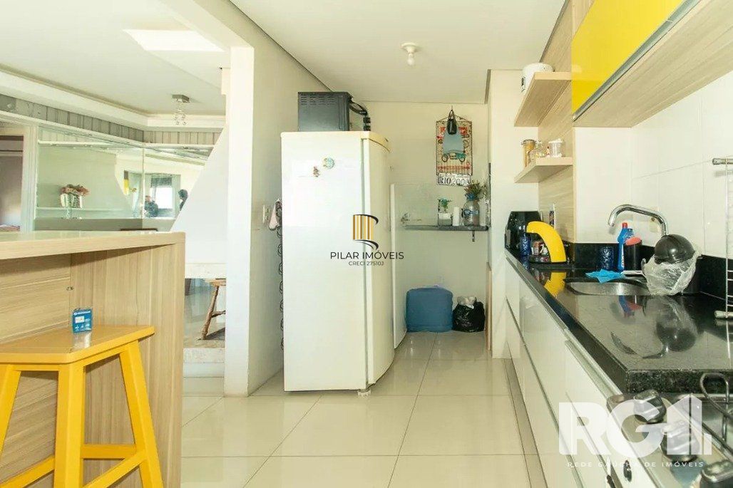 Apartamento com lareira,  2 dorm  Residencial Paris-  Rua: Engenheiro Arnaldo Gladoch  - São Sebastião