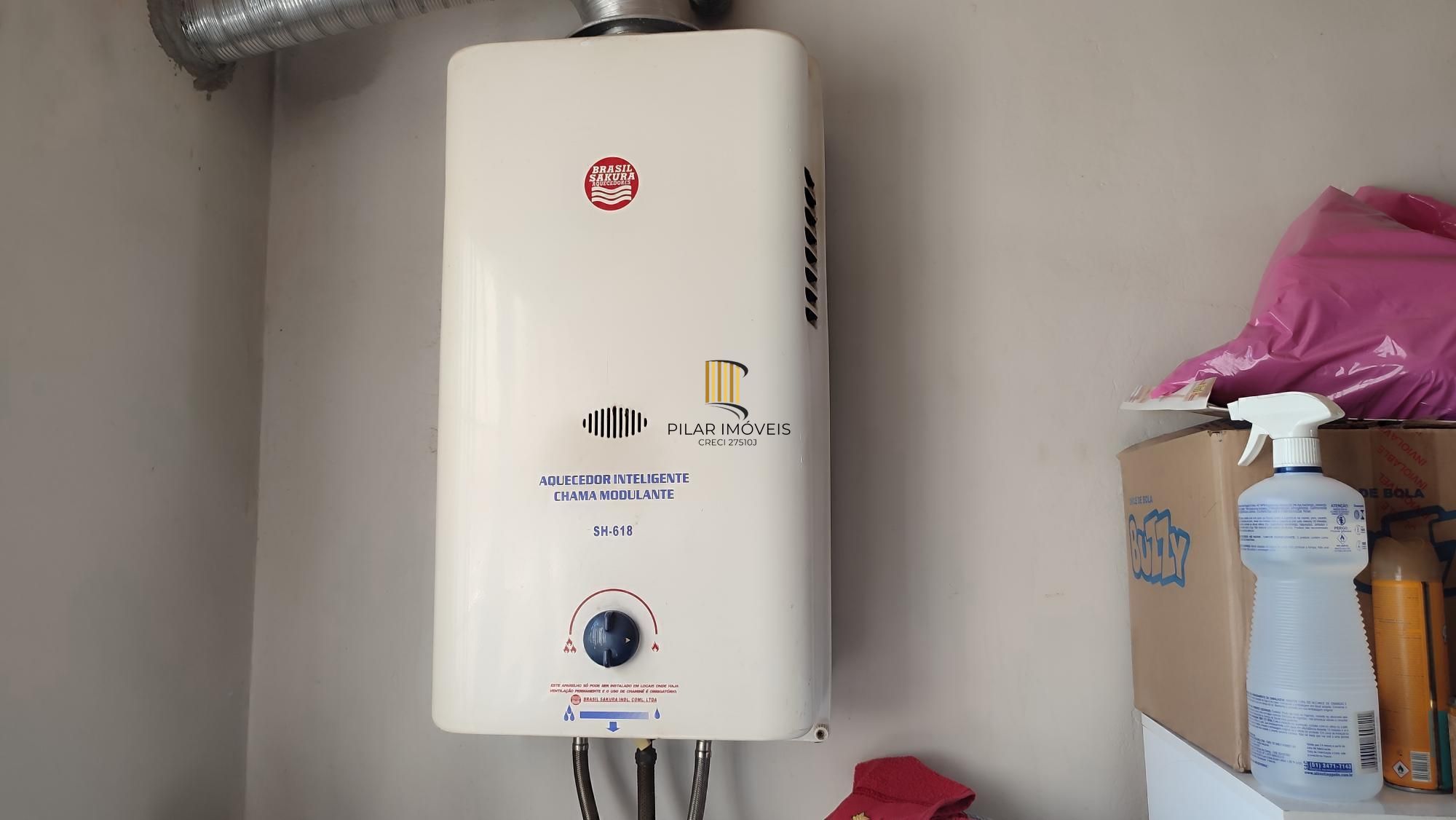 Casa com 3 Dormitórios, sacada e churrasqueira, no Bairro São João