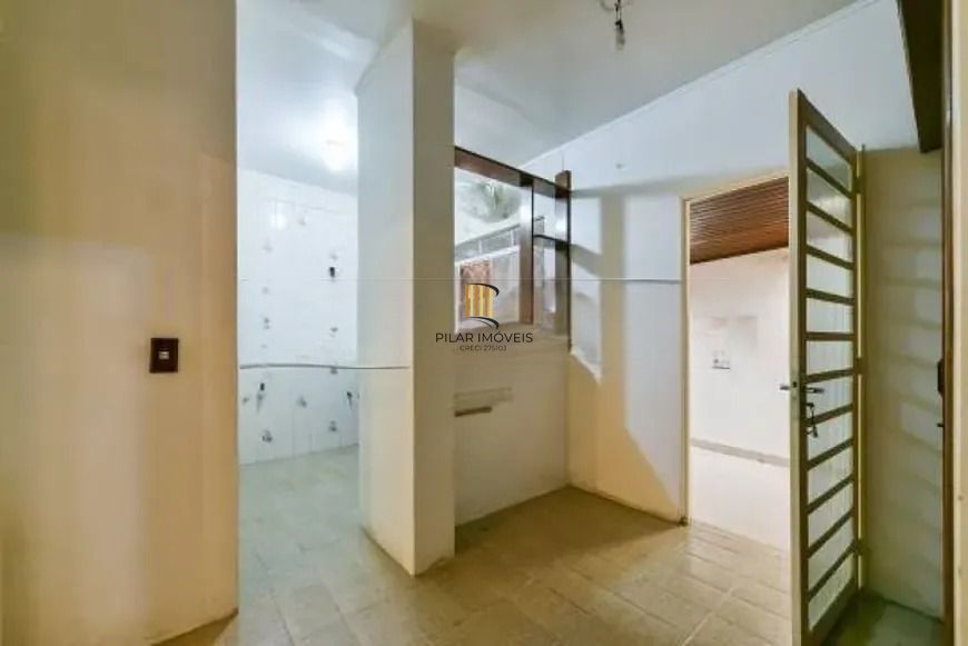 Casa térrea com piscina, jardim e 3 dormitórios Jardim Botanico