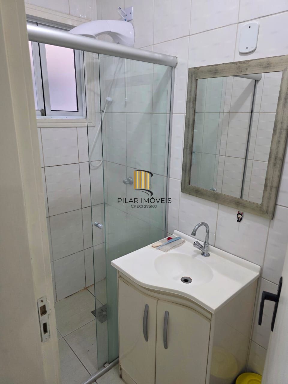 Apartamento Mobiliado 2 Dormitórios com Vaga Coberta,  Centro, Capão da Canoa