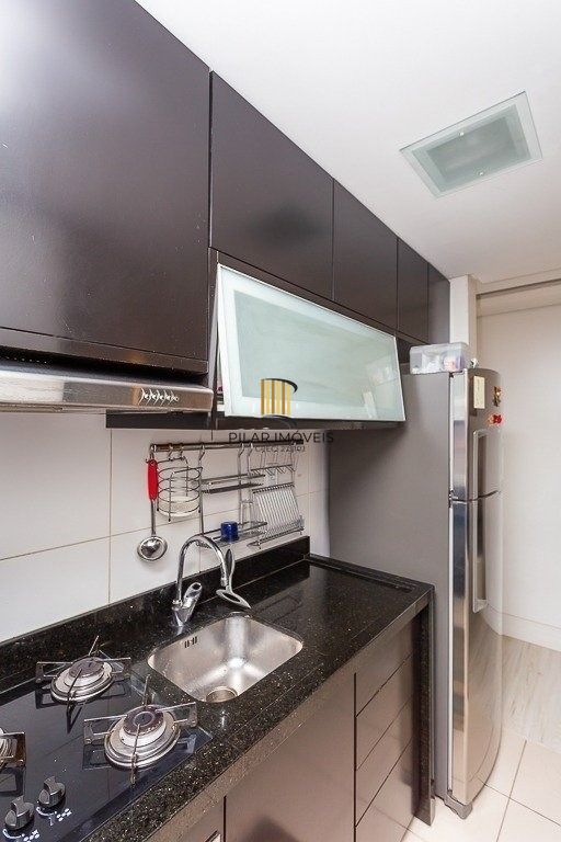 Apartamento à venda com 3 quartos 68.64 m², churrasqueira, na Rua Frei Germano.