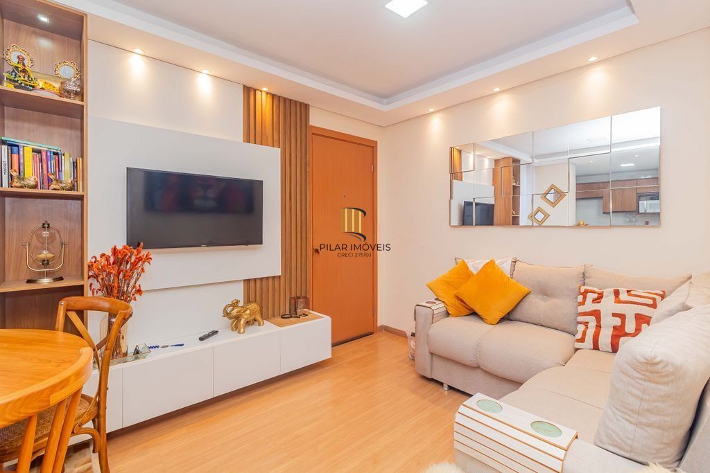 Apartamento com 2 dormitórios e vaga no Morro Santana