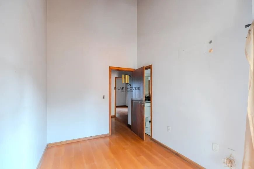 Casa em condomínio com 3 dormitórios, suíte, sótão e lazer completo – 106m²