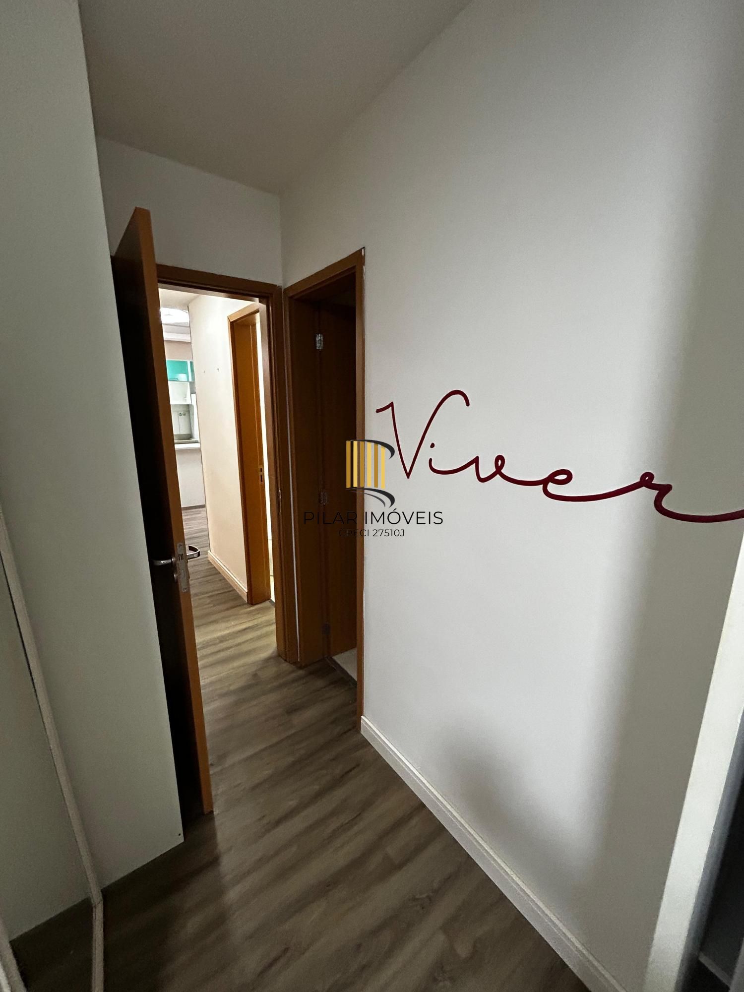 Apartamento 2 dormitórios no bairro Morro Santana