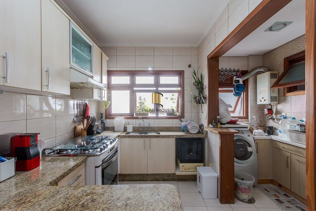 Apartamento 3 Dorms com Suíte e 2 Vagas no Jardim Planalto  – Porto Alegre