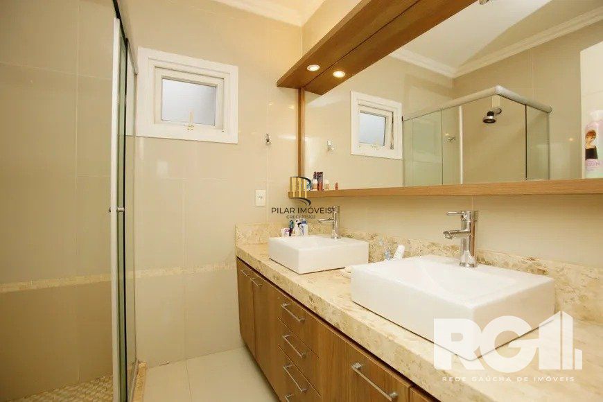 Casa 3 dormitórios no bairro Jardim Lindóia