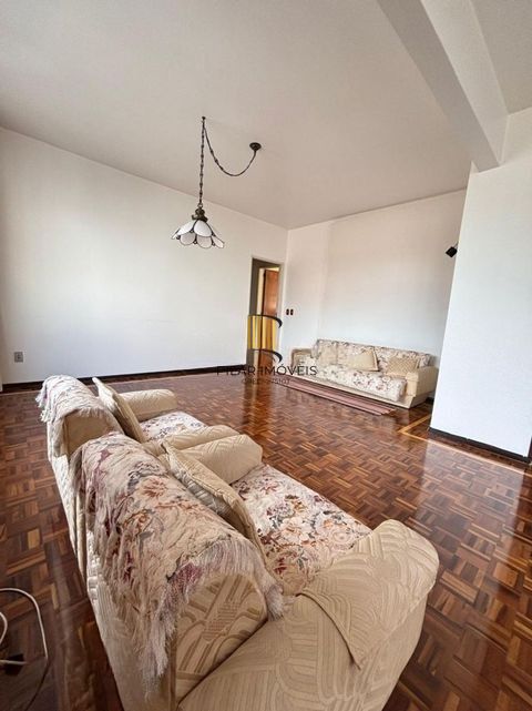 Apartamento 3 dormitórios à venda Rua Riachuelo, Centro Histórico - Porto Alegre - Pilar Imóveis