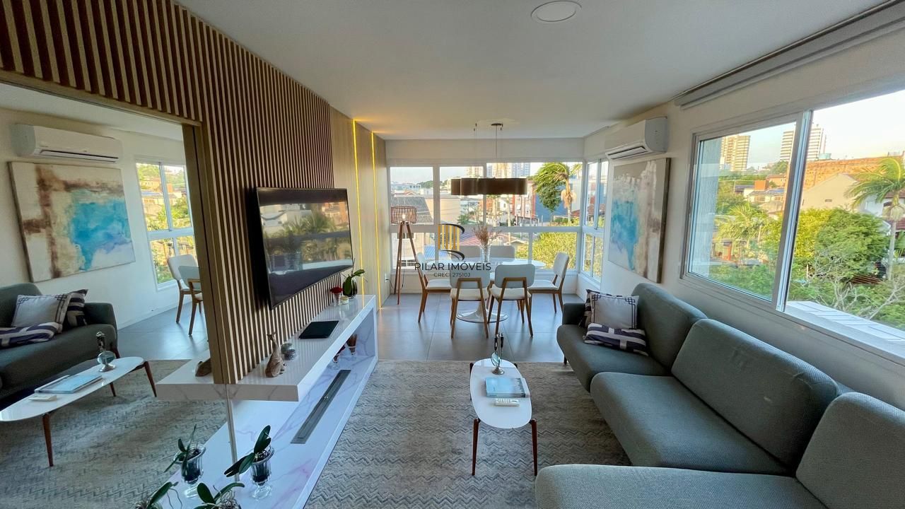 Apartamento 2 Dorm Mobiliado com Vaga e Elevador