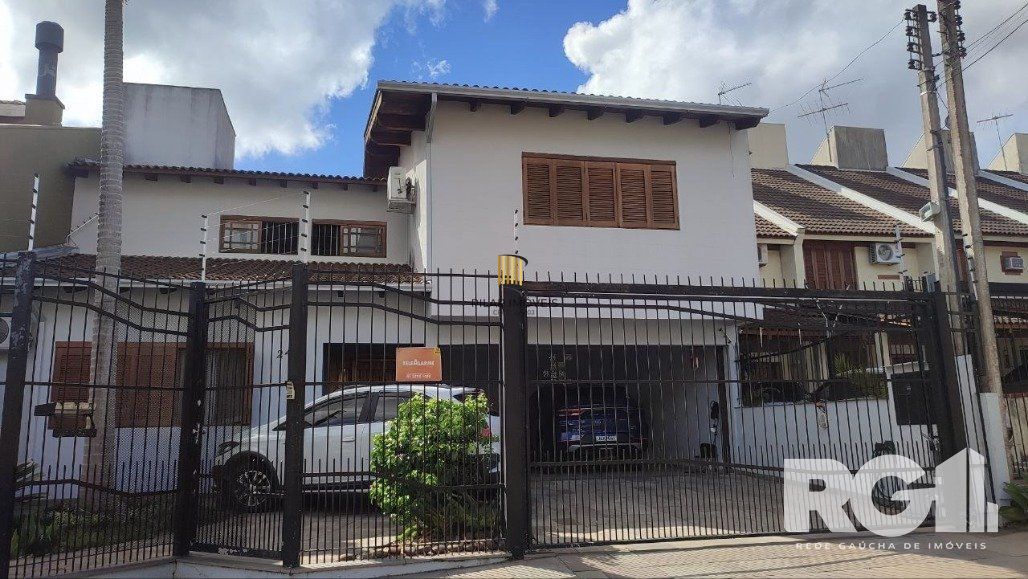 Casa com 3 dormitórios na Rua, Paulo Madureira Coelho, proximo ao novo Cesto, Morro Santana - Pilar Imóveis