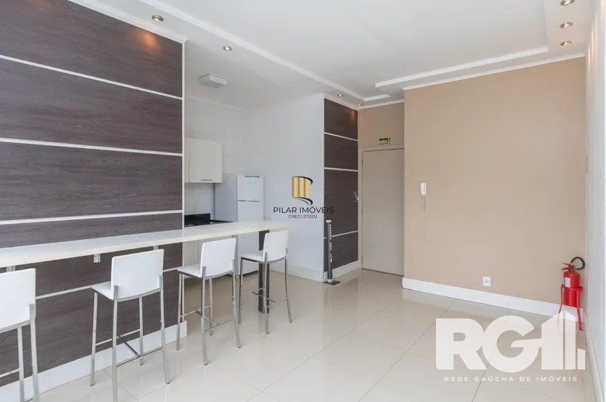 Apartamento 2 dormitórios no bairro Morro Santana