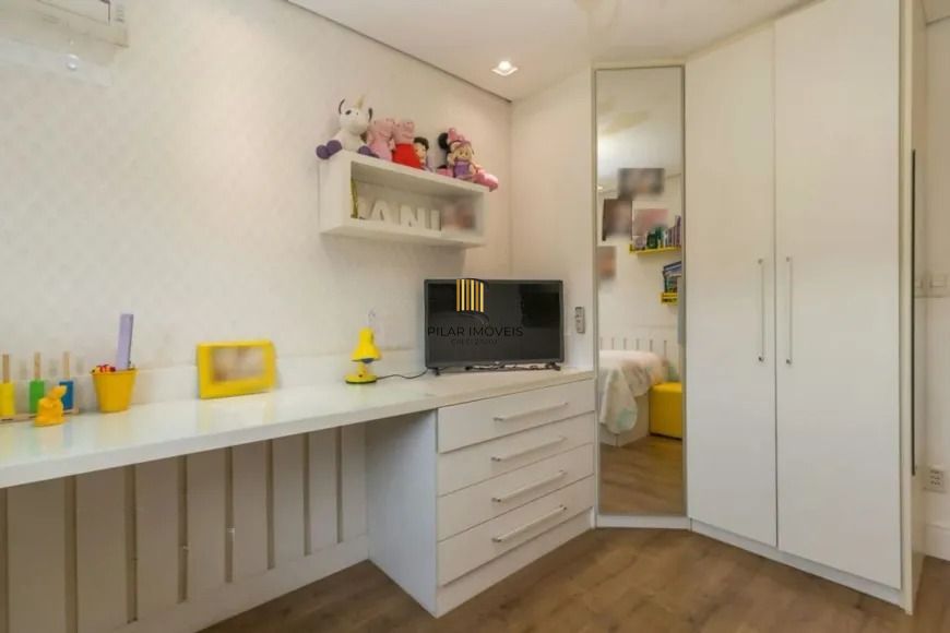 Casa Seminova 3 Dorm com Pátio e 4 Vagas no Jardim Planalto