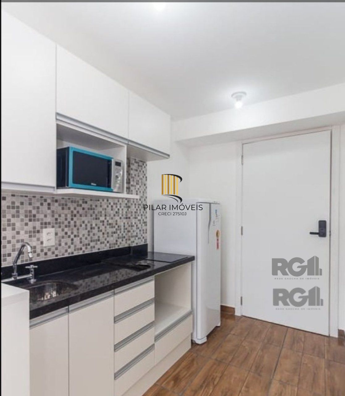 Loft com 27m², localizado ao lado da  PUCRS