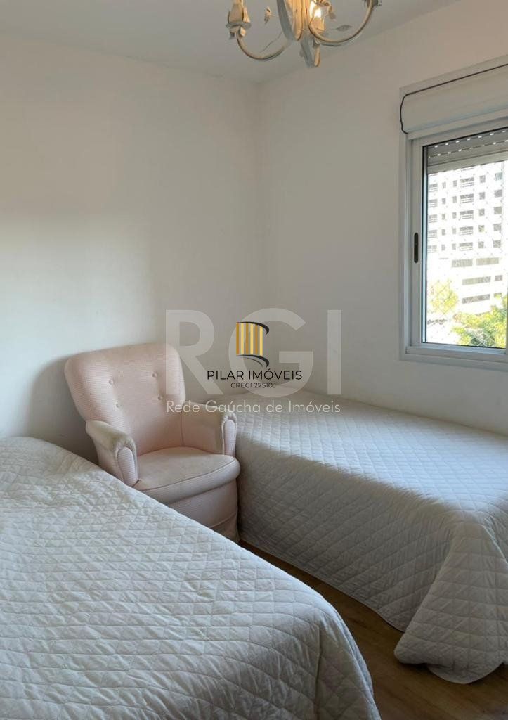 Apartamento para Venda - 73.76m², 3 dormitórios, sendo 1 suites, 1 vaga - Partenon