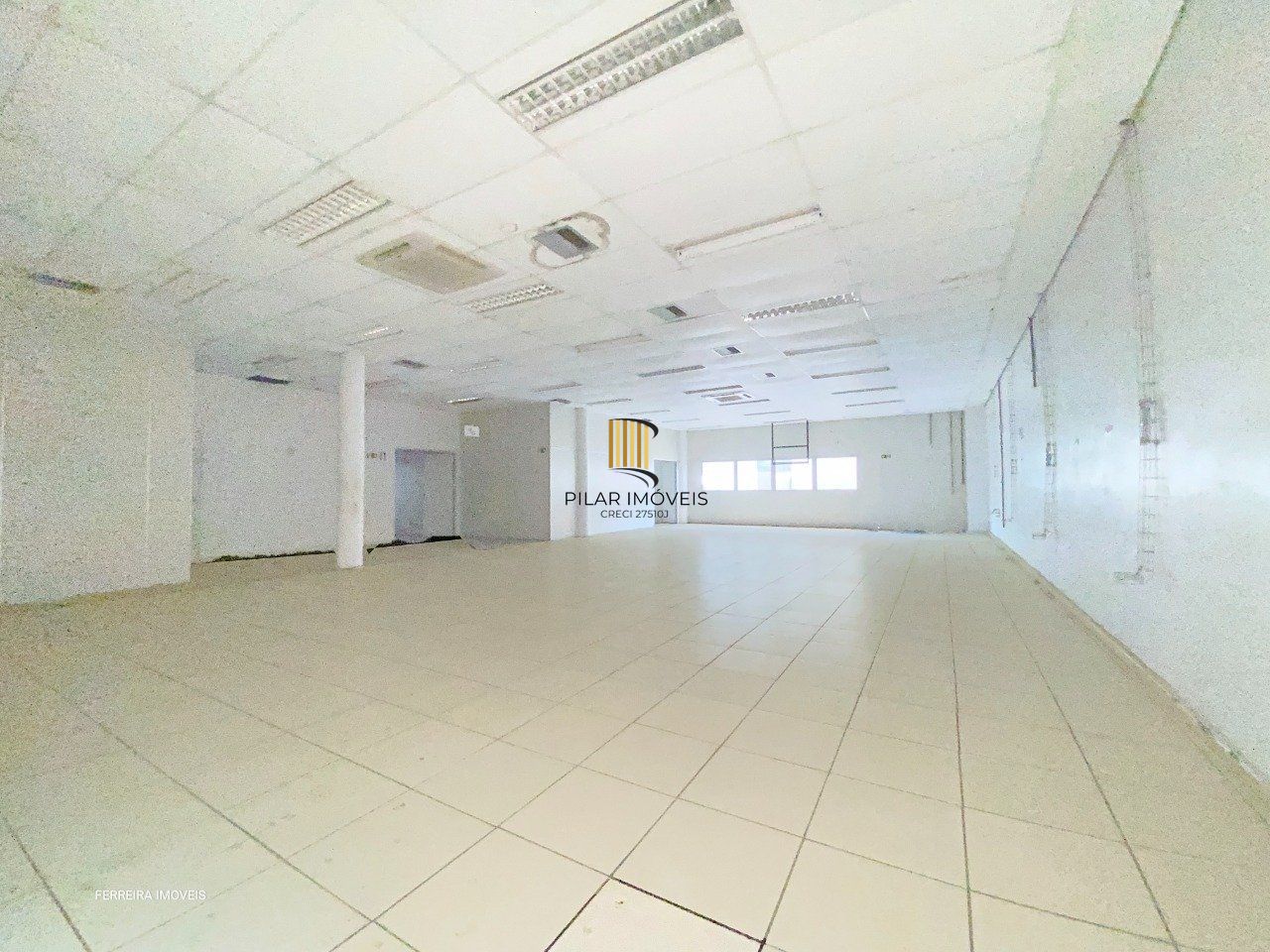 Predio para Venda - 2297m², 0 dormitórios, 20 vagas - Floresta
