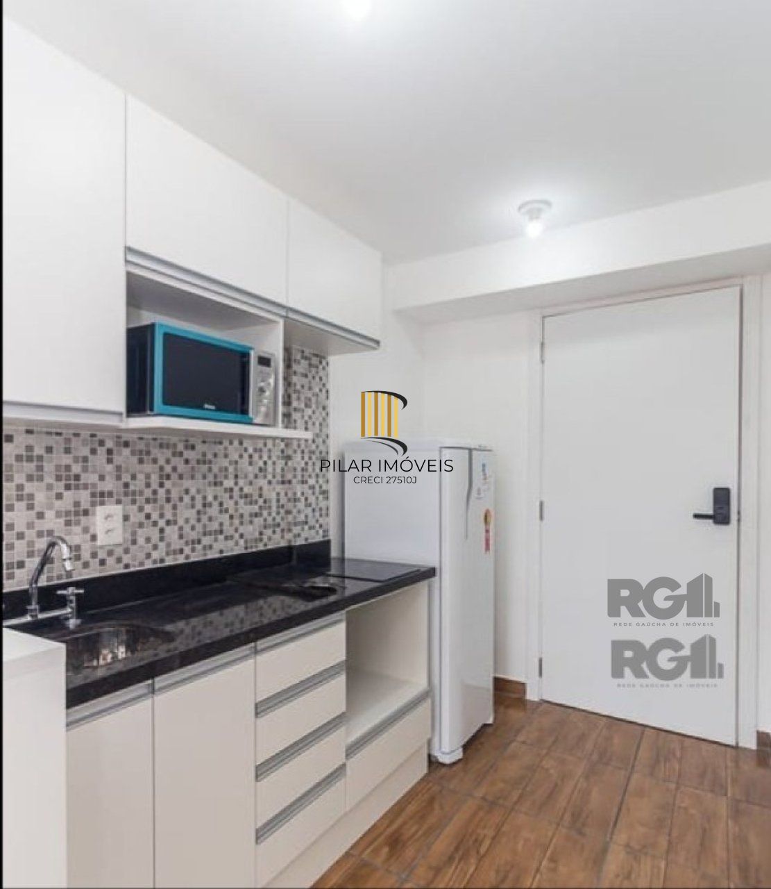 Loft com 27m², localizado ao lado da  PUCRS