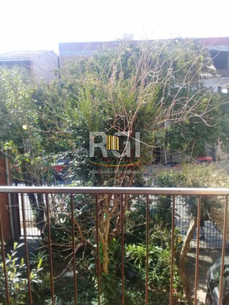 Casa para Venda - 210m², 3 dormitórios, sendo 1 suites, Cidade Baixa