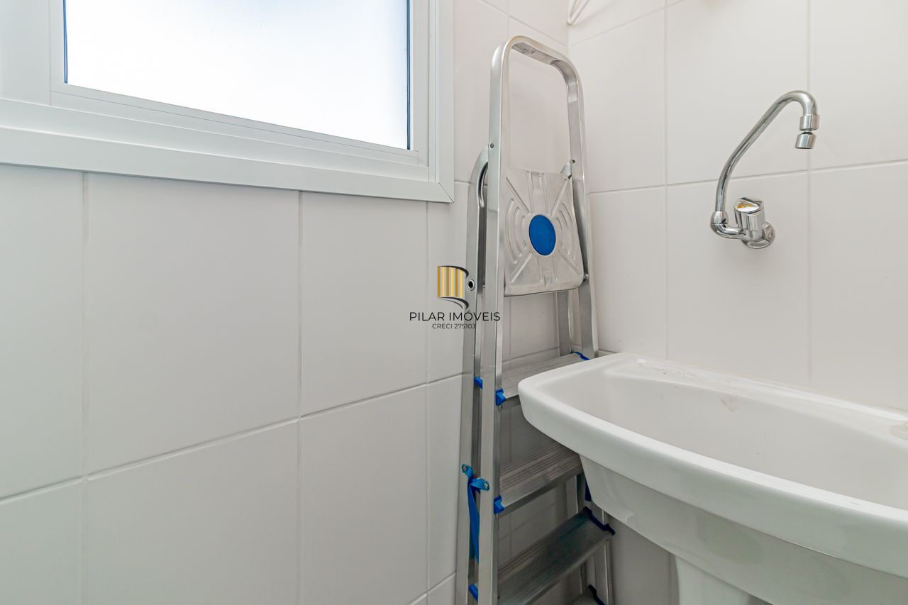 Apartamento com 47m², localizado no bairro Independencia em Porto Alegre/RS.