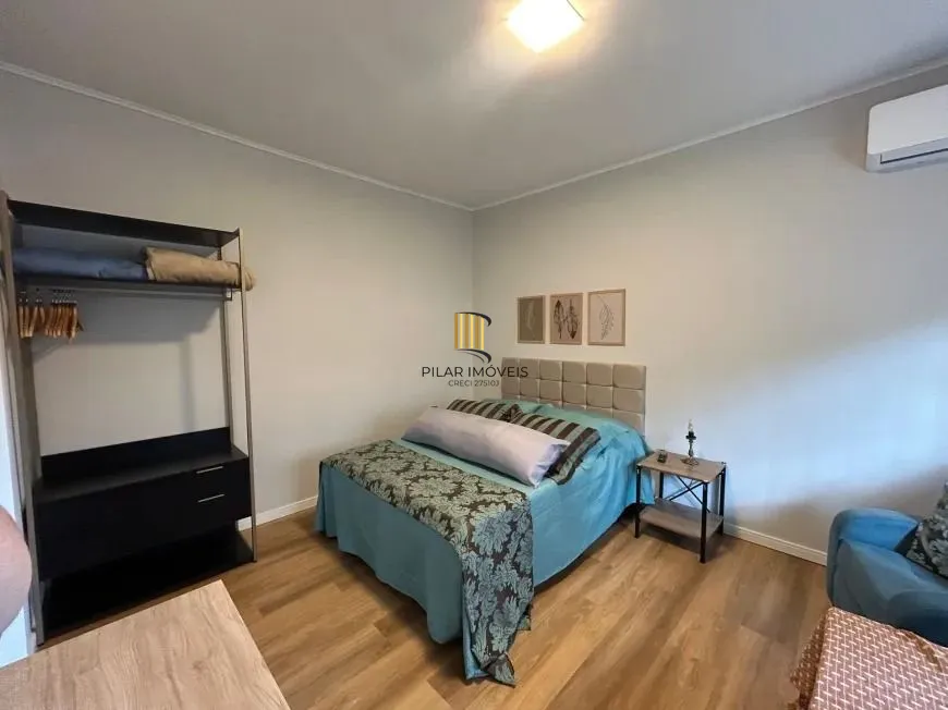 Apartamento com 83m², localizado no bairro Rio Branco em Porto ALegre/RS.