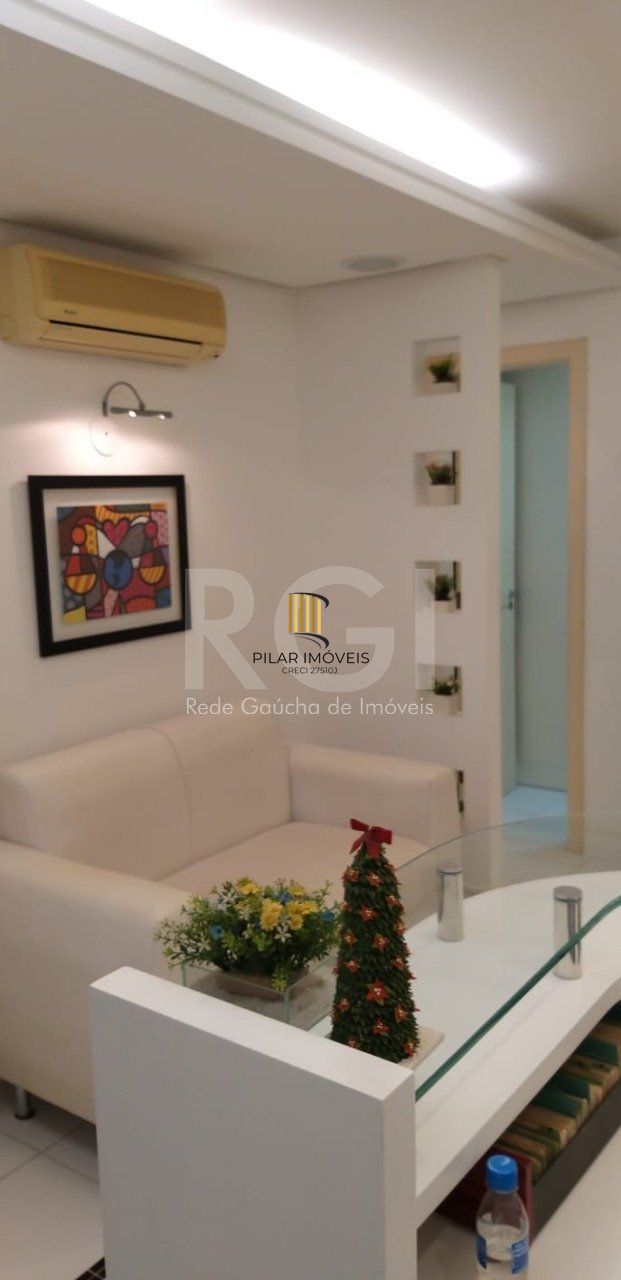 Sala comercial com 40m² privativos localizado no bairro Petrópolis em Porto Alegre/RS.  - Pilar Imóveis