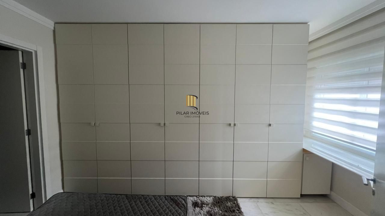 Apartamento com 47m², localizado no bairro Independencia em Porto Alegre/RS.