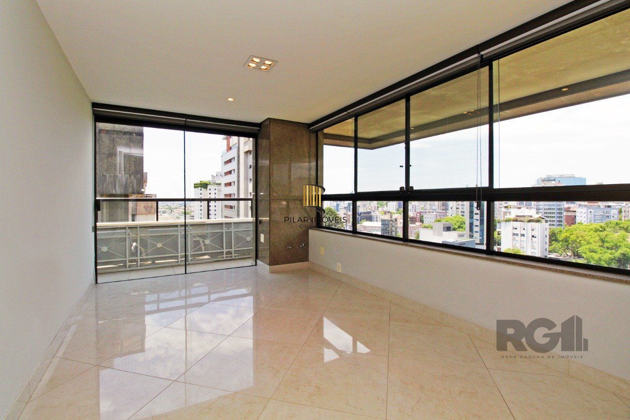 Apartamento com 4 suítes localizado no bairro Moinhos De Vento em Porto Alegre/RS.