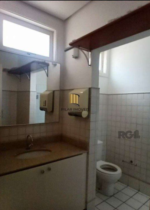 CASA COMERCIAL - MOINHOS DE VENTO