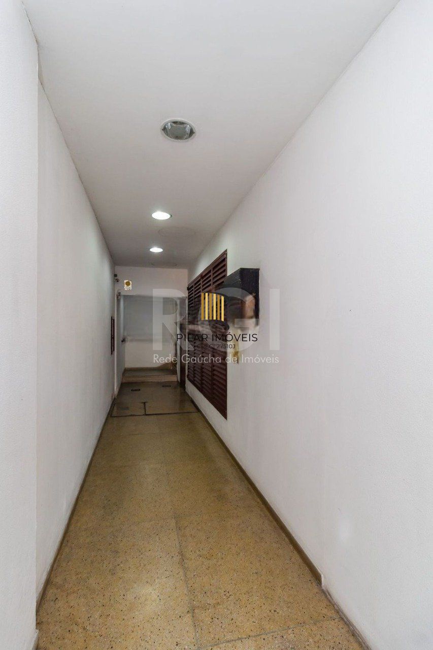  conjunto comercial com 58,00m² de área privativa no bairro Floresta