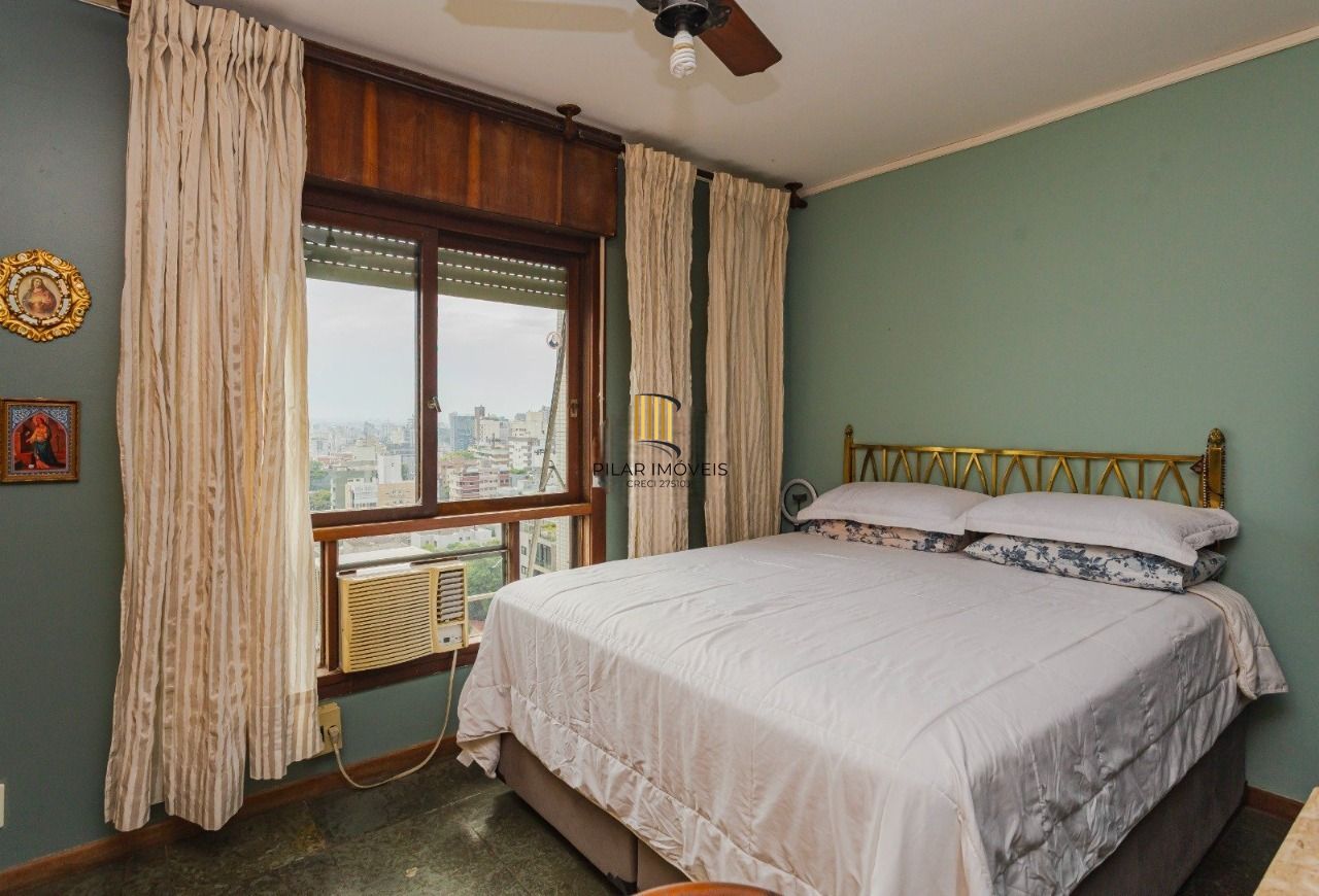 Apartamento com 116m², localizado no bairro Rio Branco em Porto Alegre/RS.