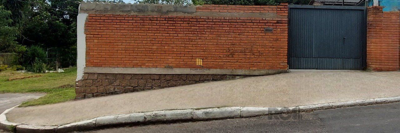 Casa com 3 quartos, no Bairro Ipanema - Porto Alegre/RS.