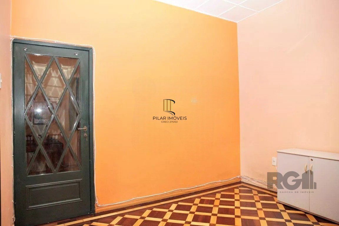 Casa 04 dormitórios, 01suíte, locação,234m² privativos, Petrópolis/Porto Alegre