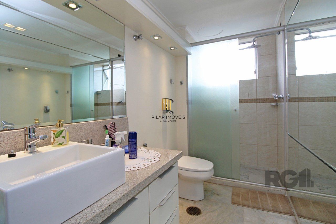 Cobertura com 422,00m² no bairro Moinhos de Vento em Porto Alegre/RS.