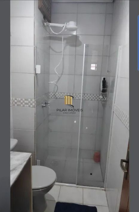 Casa com 111m², localizado no bairro Partenon em Porto Alegre/RS.