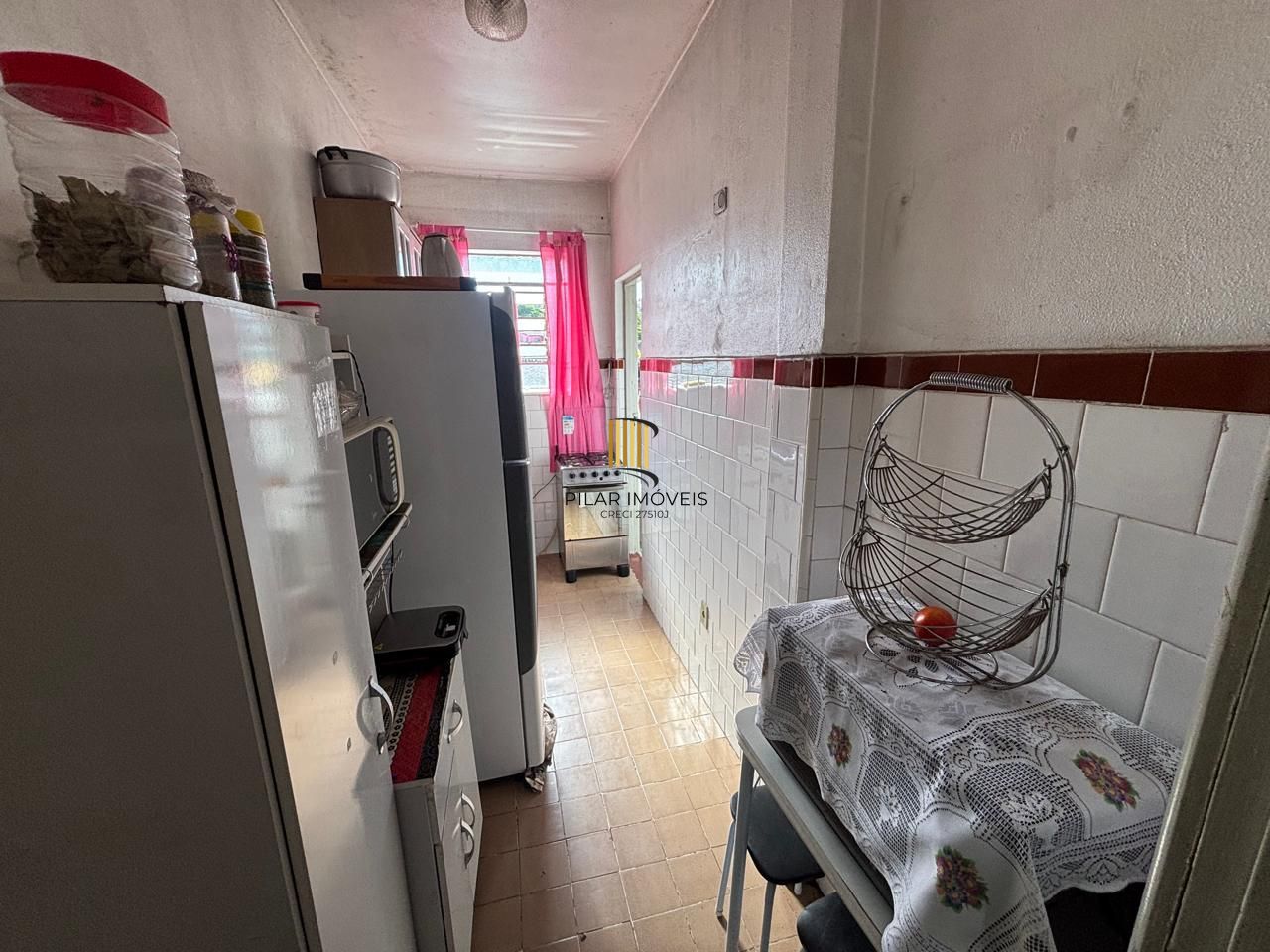 Apartamento com 65m², localizado no bairro Jardim Carvalho em Porto Alegre/RS.