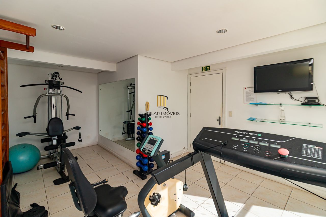 Apartamento com 47m², localizado no bairro Independencia em Porto Alegre/RS.