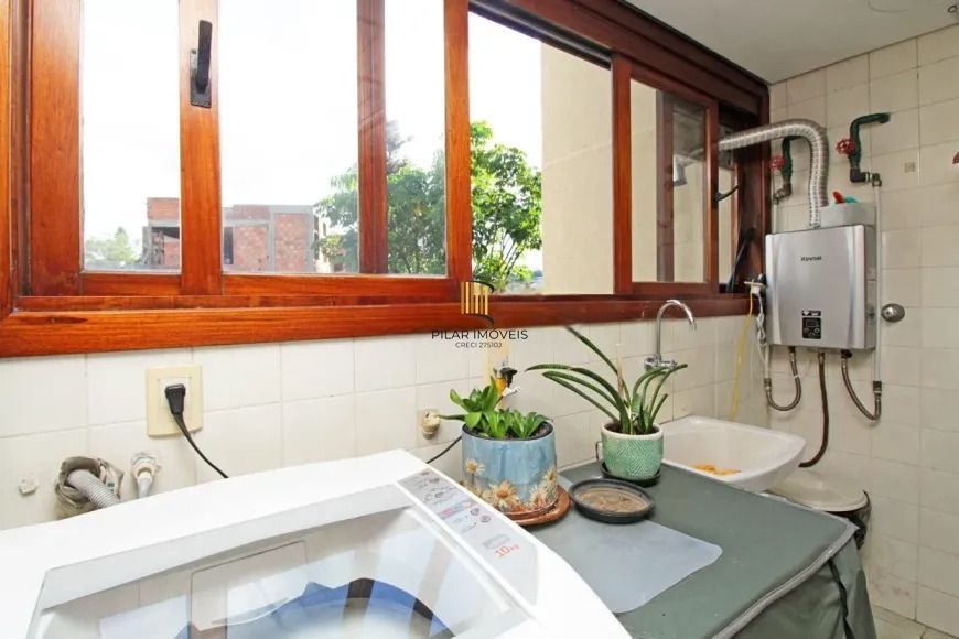 Apartamento com 159m², localizado no bairro Bela Vista em Porto Alegre/RS.