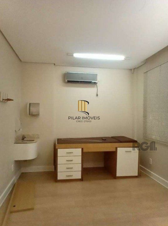 CASA COMERCIAL - MOINHOS DE VENTO