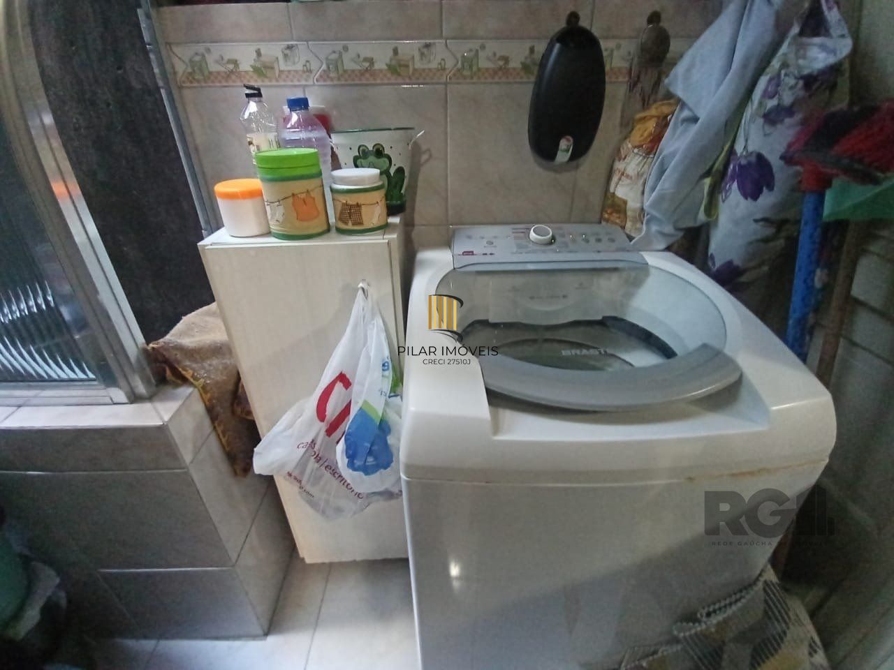 Apartamento 2 dormitórios no bairro Floresta