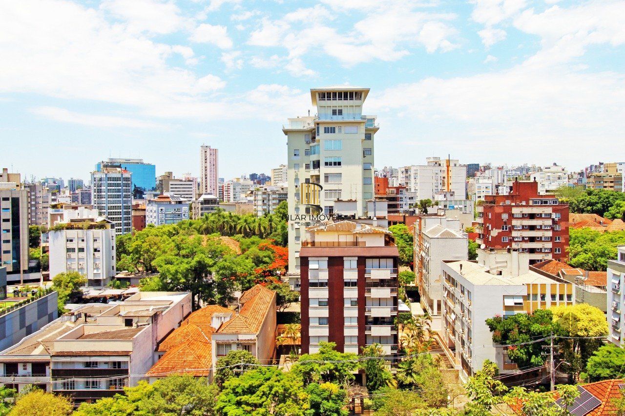 Apartamento com 4 suítes localizado no bairro Moinhos De Vento em Porto Alegre/RS.