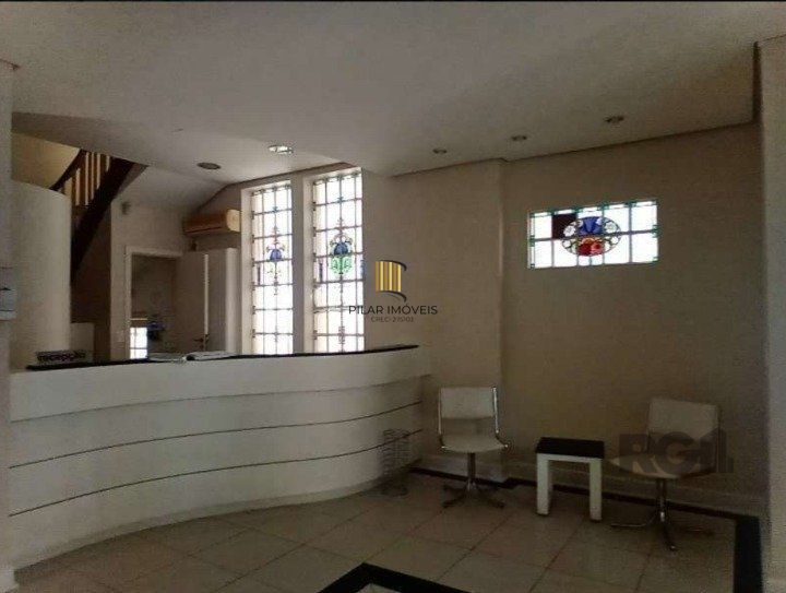 CASA COMERCIAL - MOINHOS DE VENTO