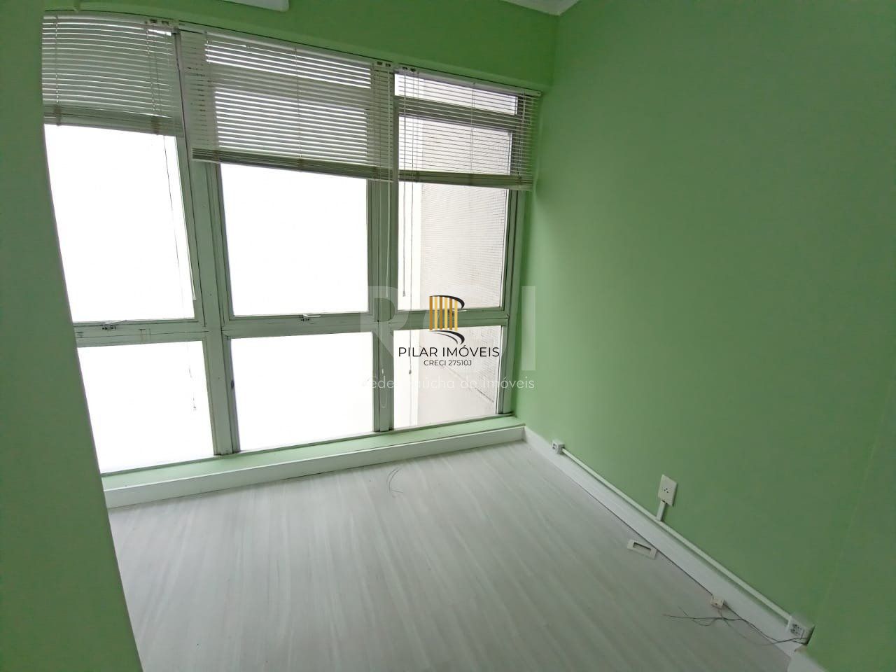 Conjunto/Sala para Venda - 33.92m², 0 dormitórios, Moinhos de Vento