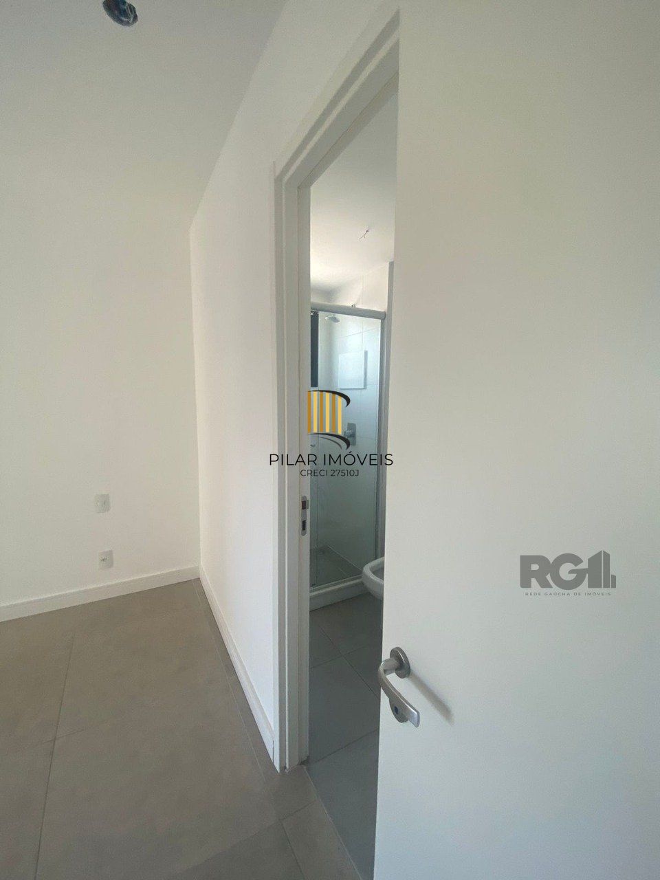 Apartamento a venda com 2 Dormitório(s) - Jardim do Salso